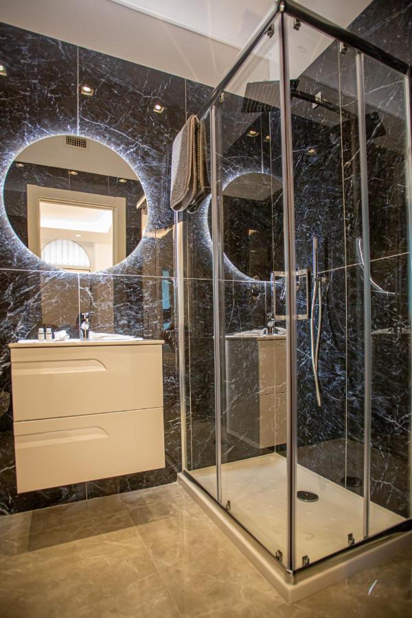 Forever Luxury Rooms كاستيلاّماري دي ستا المظهر الخارجي الصورة
